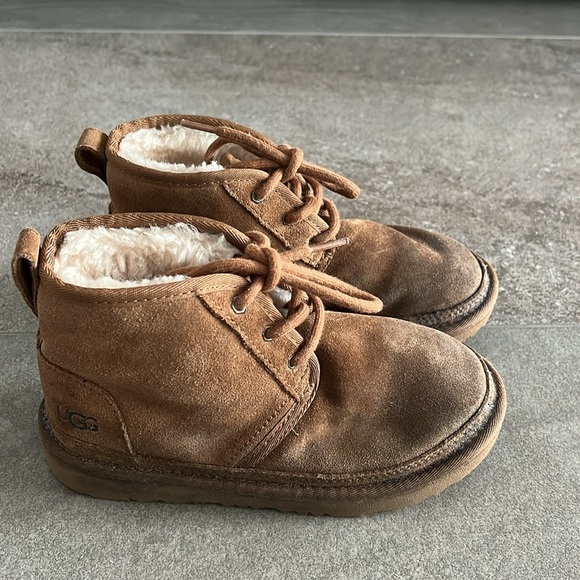 UGG Neumel II Boot in Chestnut - Picture 3 of 12